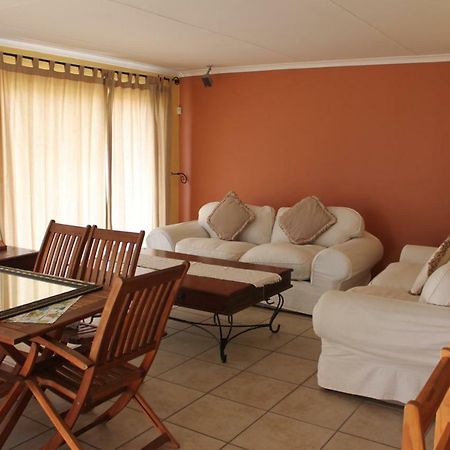Marina Sands Villa Jeffreys Bay Exterior foto