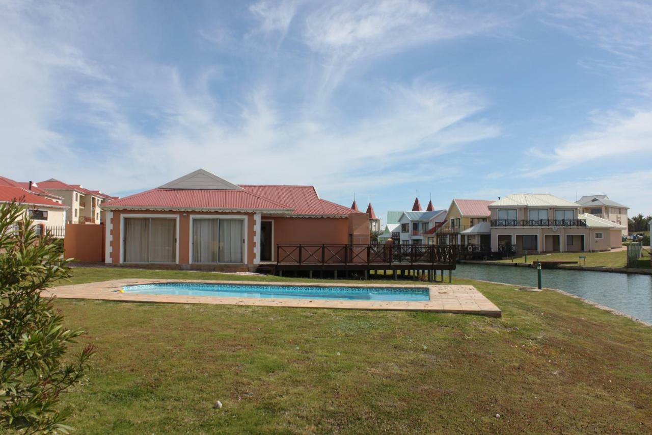 Marina Sands Villa Jeffreys Bay Exterior foto