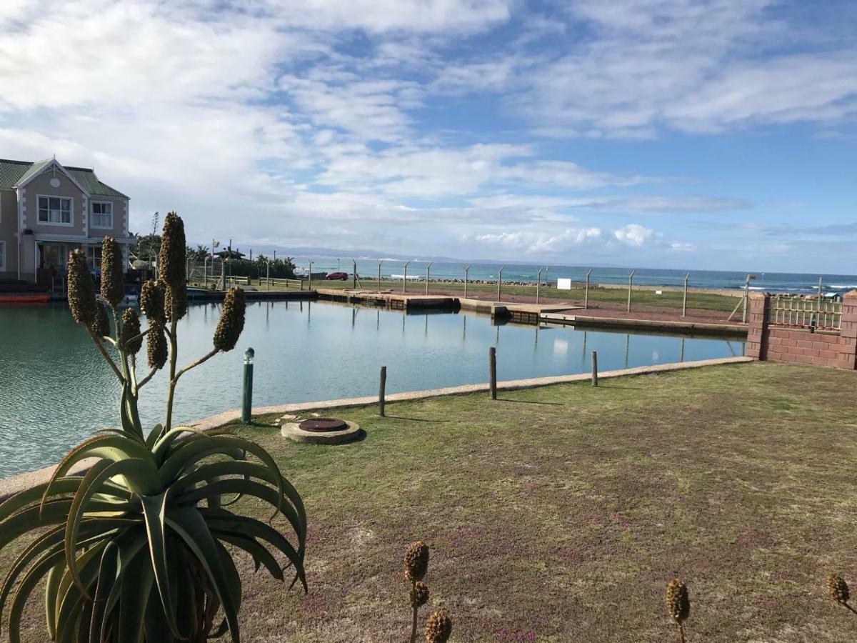 Marina Sands Villa Jeffreys Bay Exterior foto