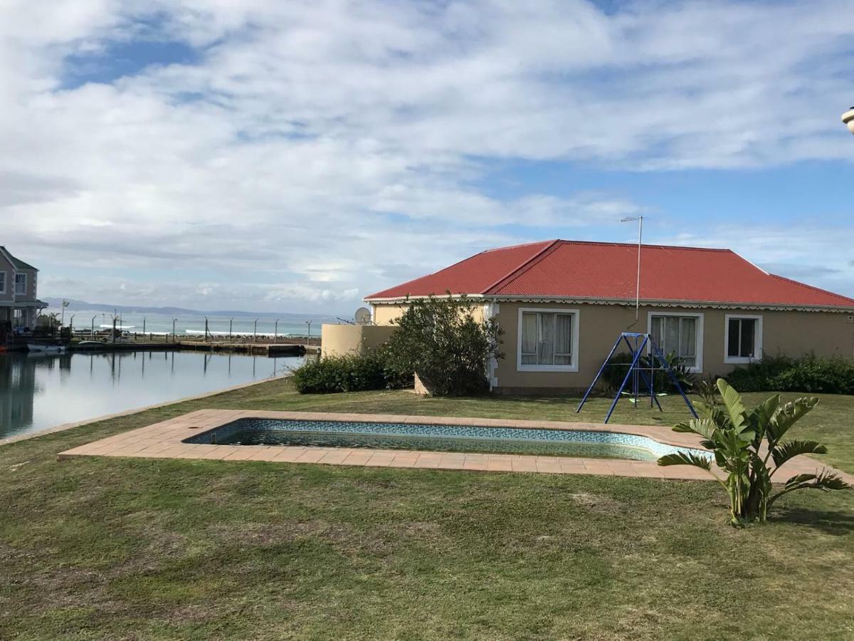 Marina Sands Villa Jeffreys Bay Exterior foto