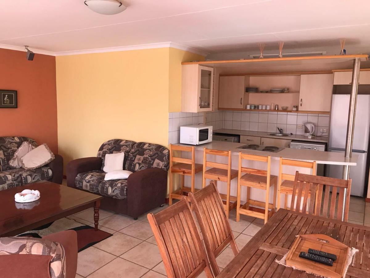 Marina Sands Villa Jeffreys Bay Exterior foto